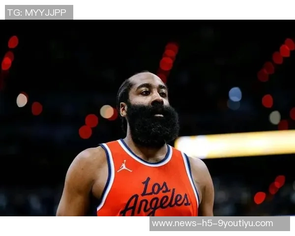 哈登盛赞小卡为时代天才球员其投篮机会掌握在自己手中